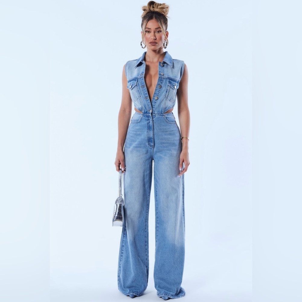 Demin Jumpsuit with cutout sides